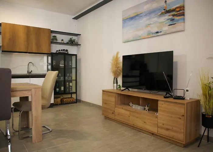 Tonia Διαμέρισμα Σπλιτ